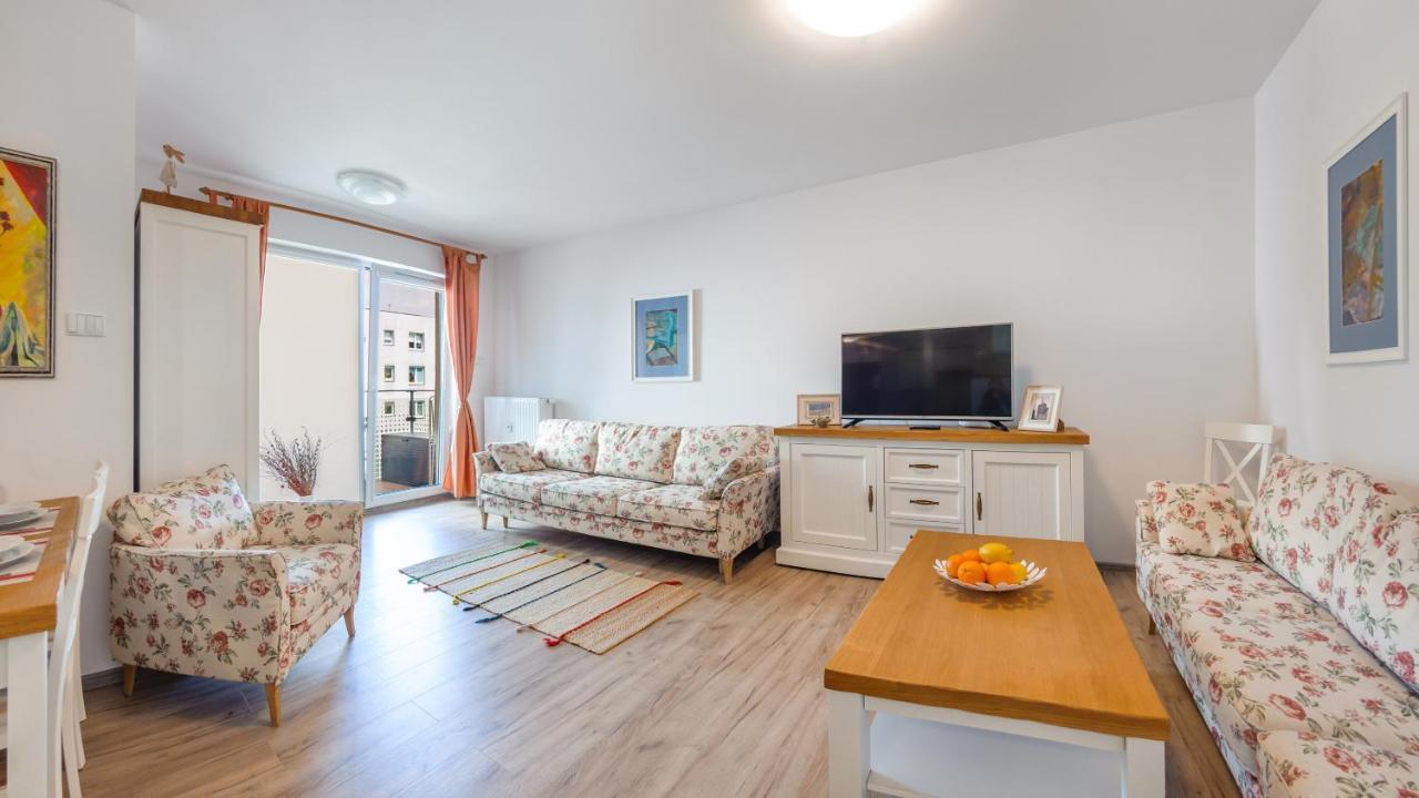 Apartamenty Sun & Snow Solna 11 Kolobrzeg Exterior photo
